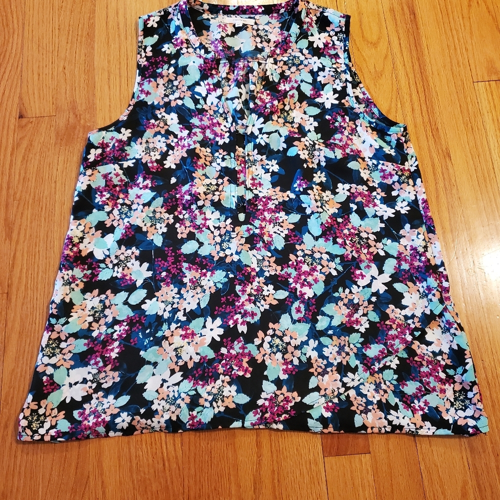 Sleeveless Floral Tank